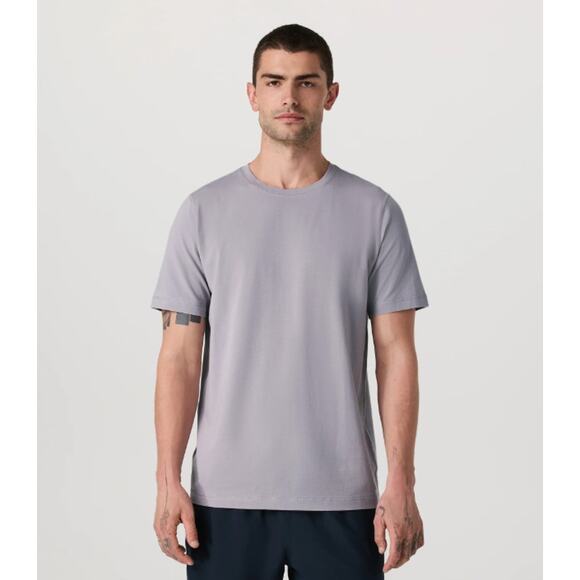 Vuori Other - Vuori Men's size Large Tuvalu Blue Gray Crewneck Tee T-Shirt Loungewear